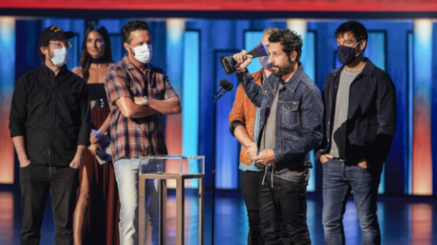 Backstage at the 55th ACM Awards, it’s masks, Zoom, and history-making firsts