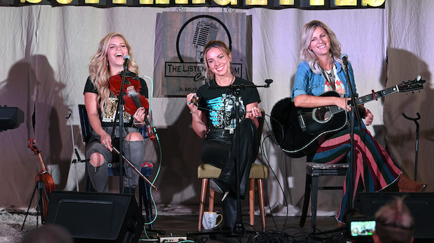 Runaway June’s wardrobe selections came “down to the wire” before the 2020 ACM Awards