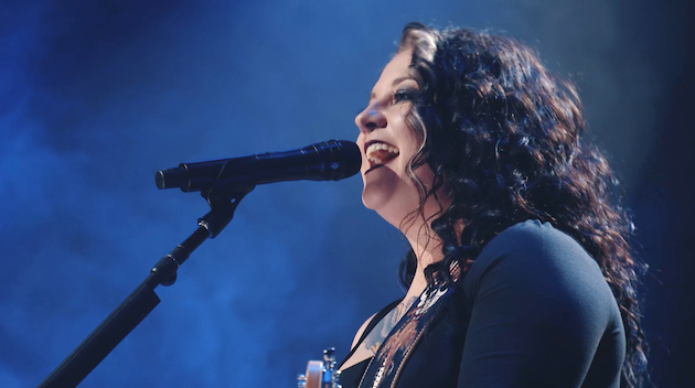 Ashley McBryde will debut “Sparrow” during her first-ever 'Stephen Colbert' appearance this week