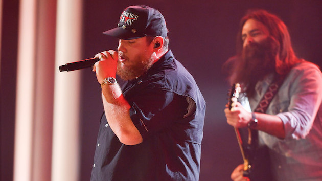 Luke Combs partners with Guitars 4 Vets for a second year, ahead of the ACM Awards