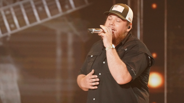 Can Luke Combs' string of number ones go on “Forever After All”?