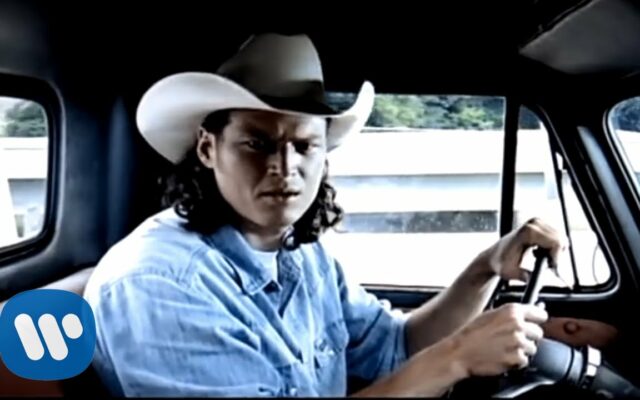 Texoma's Blake Shelton To Release New Single With a 90s Mullet