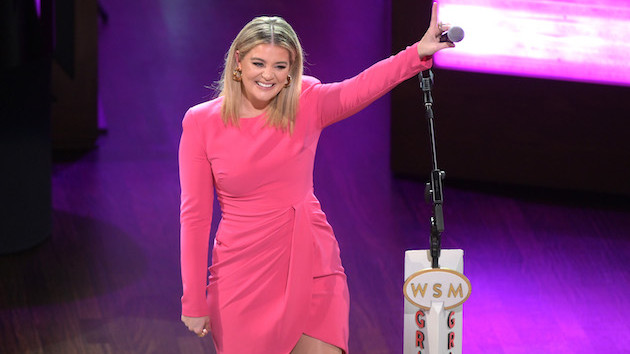 Lauren Alaina announces she’s engaged from the Grand Ole Opry stage